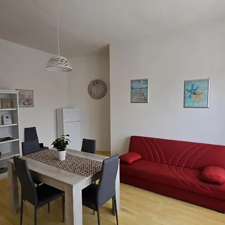 Sulla Via Del Mare House Lejlighed Terralba