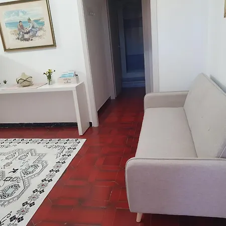 Апартаменты Sulla Via Del Mare House *