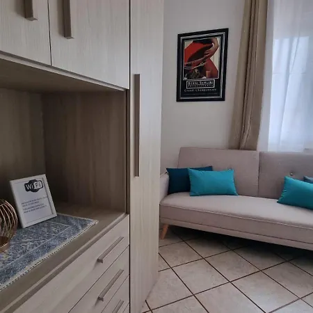 Sulla Via Del Mare Apartment Terralba